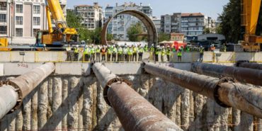 İzmir Buca Metrosu ne zaman bitecek ve İzmir Buca Metrosu nereden geçecek soruları cevap buldu.