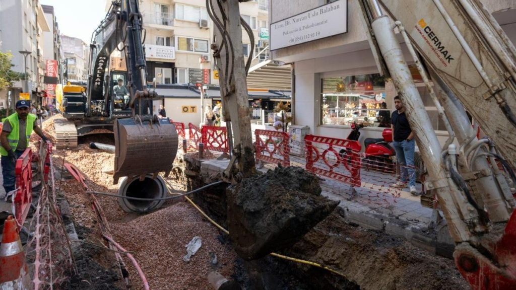 Alsancak, Kültür ve Mimar Sinan’da taşkın ve koku sorununa neşter