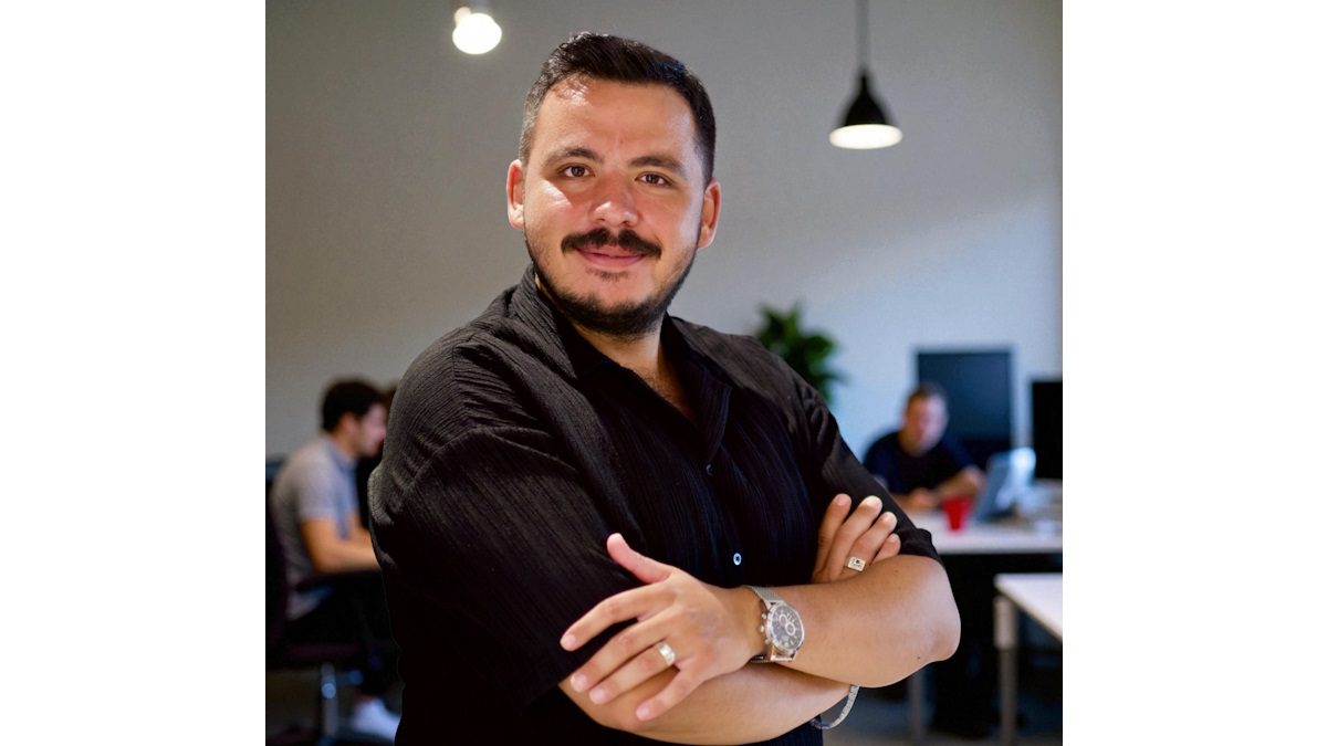 Markaların Cirolarını Katlayan Yeni Nesil Marka Mimarı R.Semih UYAR