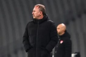 Beşiktaş Teknik Direktörü Sergen Yalçın'dan olay sözler: Çok biliyorsanız siz yapın!