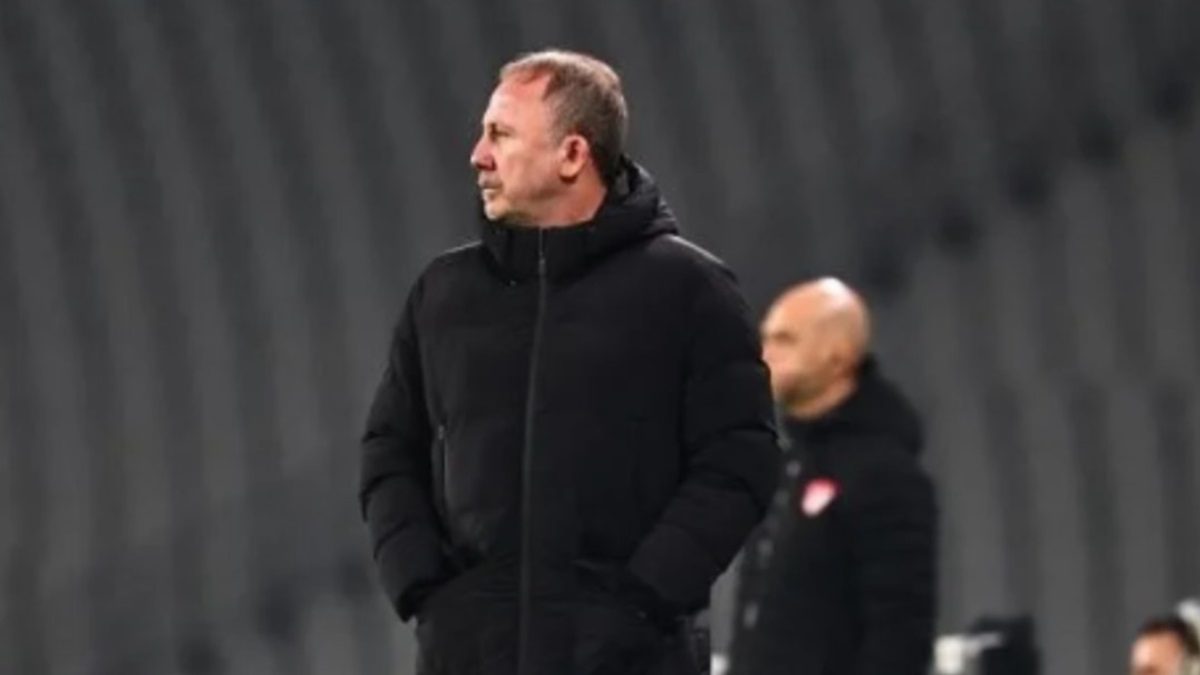 Beşiktaş Teknik Direktörü Sergen Yalçın'dan olay sözler: Çok biliyorsanız siz yapın!