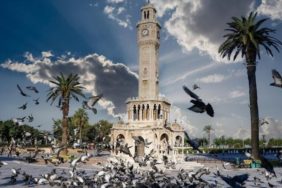 İzmir’de Dijital Ekonomi Büyüyor: Sektörel Analiz