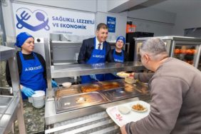 Altıncı Kent Lokantası Açıldı, Fiyat Yarıya İndi. Dar Gelirliye Nefes Olan Uygulama Yamanlar’dan Büyüyor.