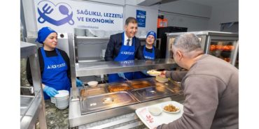 Altıncı Kent Lokantası Açıldı, Fiyat Yarıya İndi. Dar Gelirliye Nefes Olan Uygulama Yamanlar’dan Büyüyor.