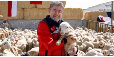 Bakan Yumaklı: “Kırsalda Bereket Küçükbaşa Destek Projesi’nde Yıllık 180 Bin Lira Destek Vereceğiz”