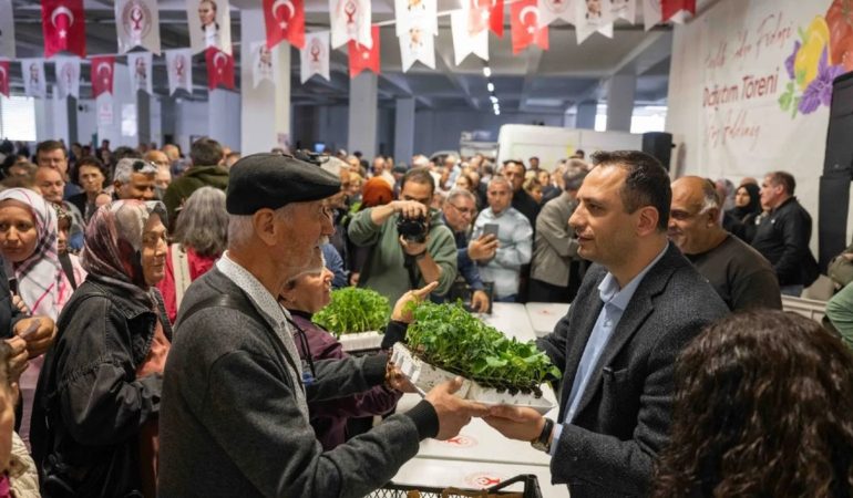 Bornova’da Toprağa Can, Üreticiye Destek