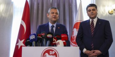 CHP Lideri Özgür Özel: “Ara Seçimden Kaçmak, Anayasayı İhlal Suçuyla Birlikte Siyasi bir Tükenmişliğin de İtirafıdır”