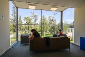 Hasan Ali Yücel Kütüphanesi Yoğun İlgi Görüyor