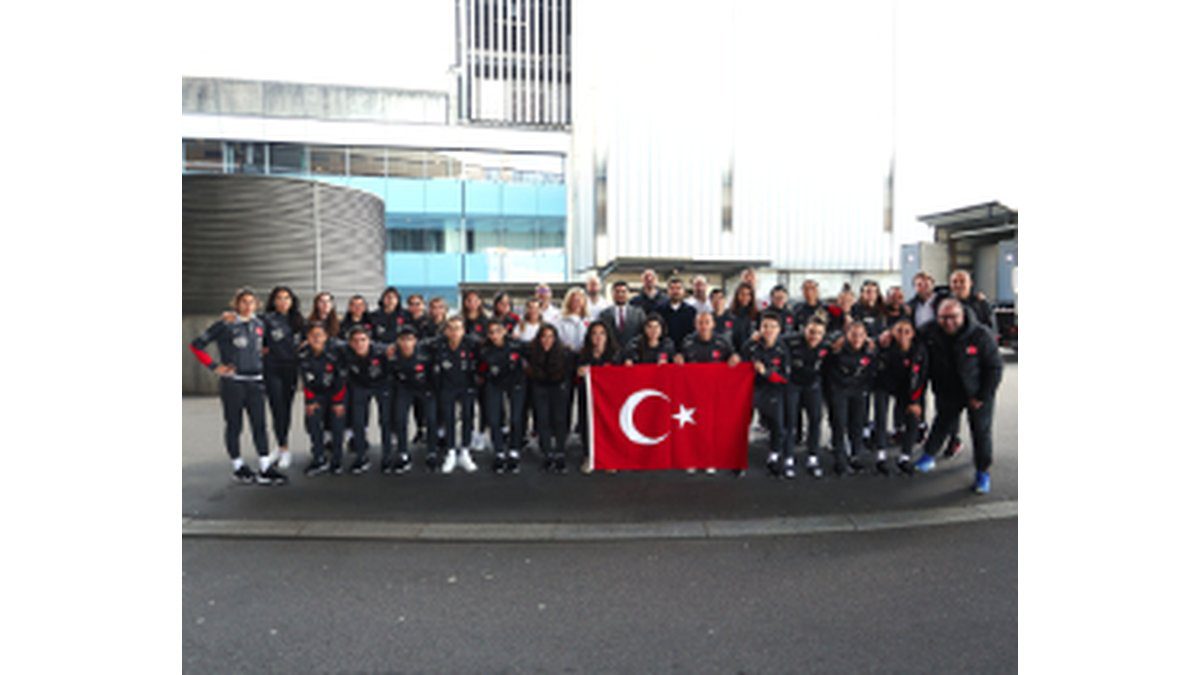 Kadın A Millî Takımımız, Zürih'teki İlk Çalışmasını Yaptı