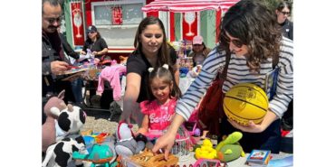 Karşıyaka’da ‘Çocuklar İçin 2. El Pazarı’na Büyük İlgi