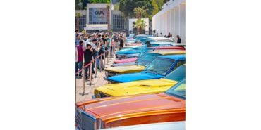 Klasik Otomobil Sergisi Ziyaretçilerini Zaman Yolculuğuna Çıkardı