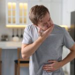 Mide Bulantısı Neden Olur? Mide Bulantısına Ne İyi Gelir?