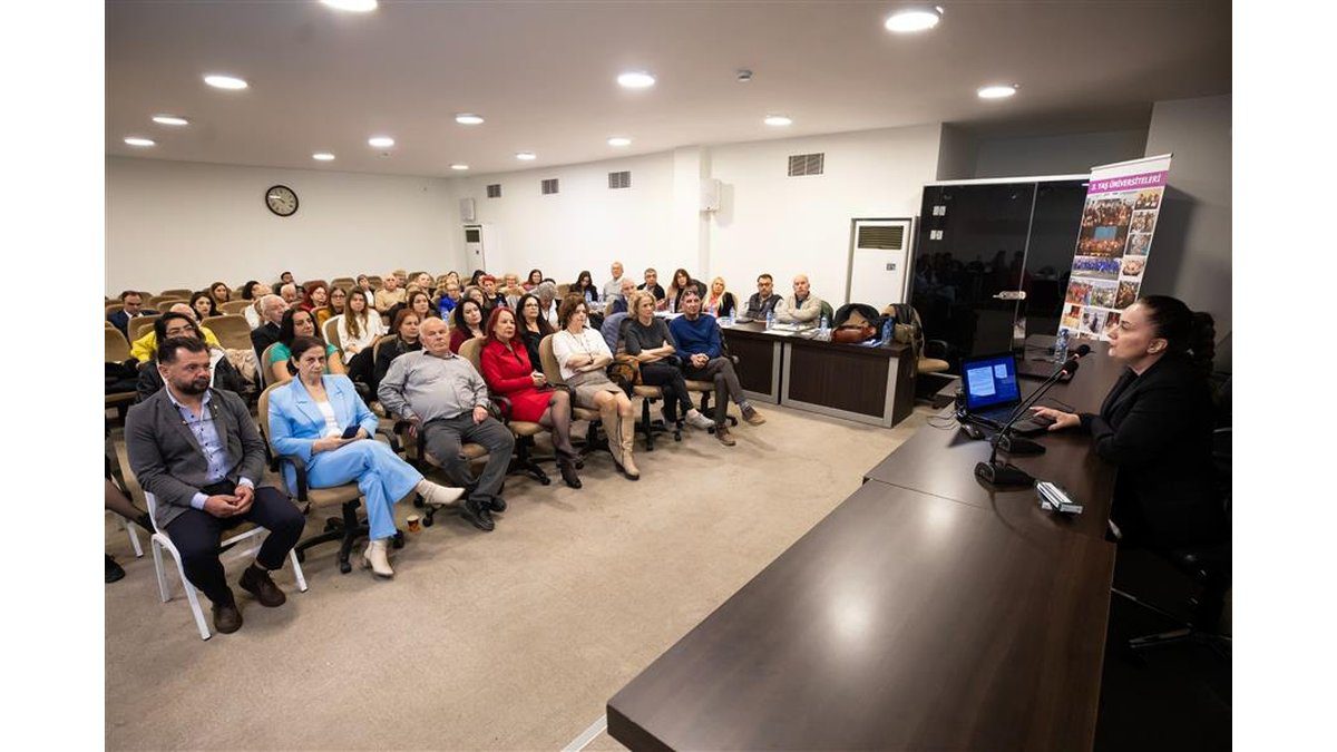 Narlıdere, 3. Yaş Üniversitesi İçin Harekete Geçti
