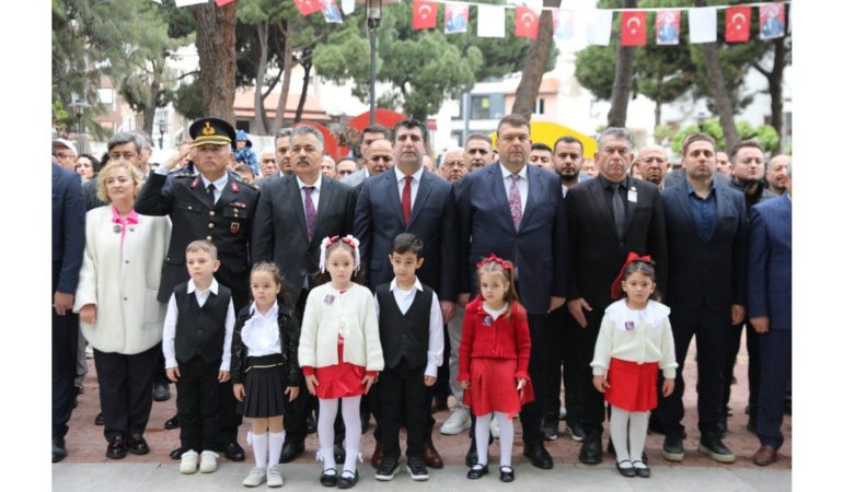 Seferihisar’da 23 Nisan Coşkusu; Yarınların Işığı Çocuklar Sahnedeydi
