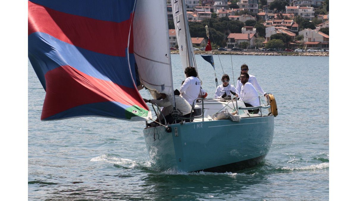 Sporda 'Çifte Kupa' Sevinci