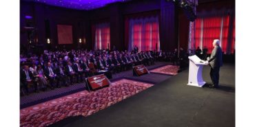 Ticaret Bakanı Ömer Bolat, "Yapay Zeka Çağında E-ticaretin Lojistiği Zirvesi"nde Konuştu: