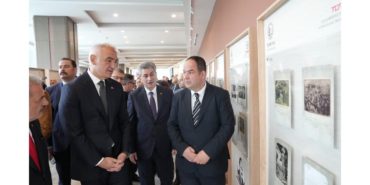 Türk Dünyasına 5 Lehçede Dev Eser