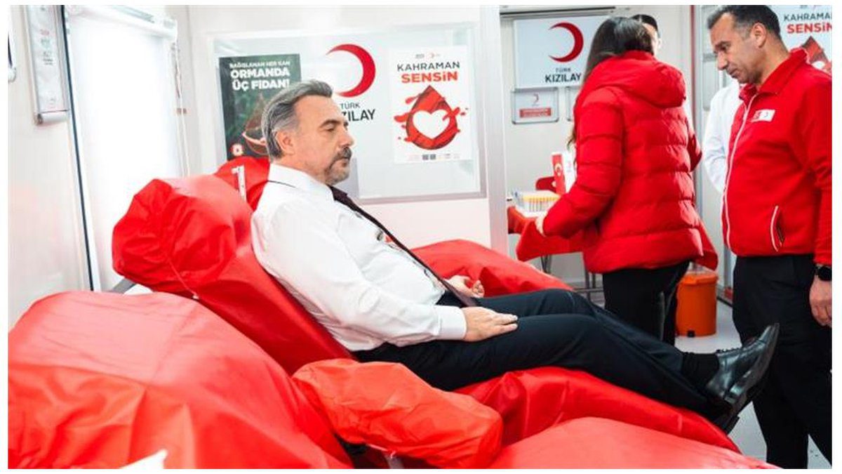 Türk Kızılay’dan Oktay Kaynarca ile Kan Bağışı Çağrısı: Kahraman Sensin!