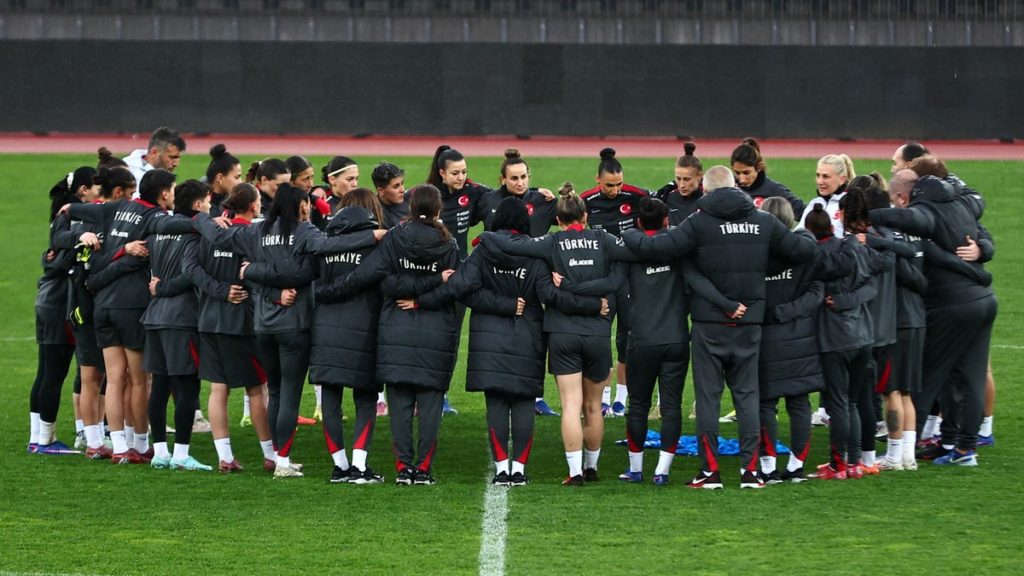 Türkiye Kadın A Milli Futbol Takımı - İsviçre Maçı