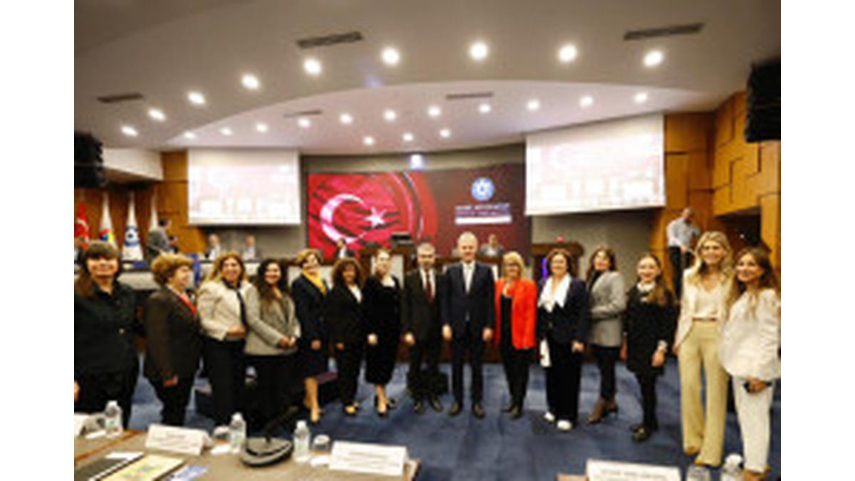 Tüsiad, İzto Meclisine Konuk Oldu