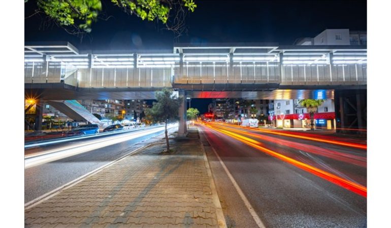 Yeni Girne Yaya Üst Geçidi Hizmete Açıldı