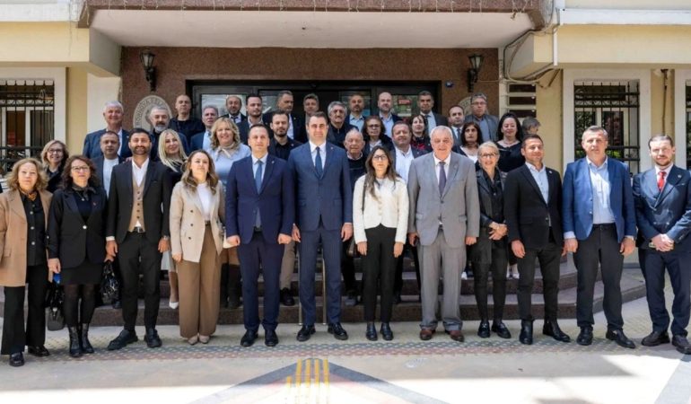 CHP Sahaya İndi: “Halkın İktidarını Kuruyoruz!”