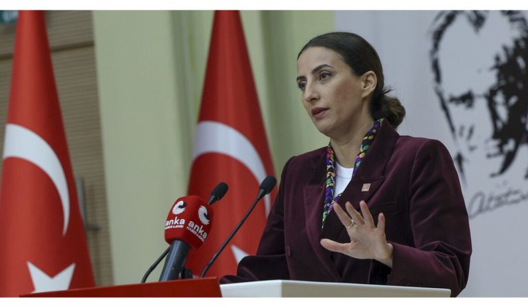 Evrim Rızvanoğlu: “Orman Yangınlarında Kontrol Kaybedildi; İktidar Sayı Sayıyor, Ormanlar Yanıyor!”