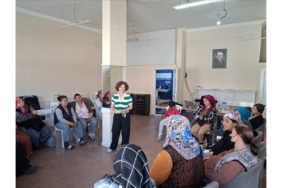 Kadın Sağlığı Seminerleri İzmir Genelinde Yaygınlaşıyor