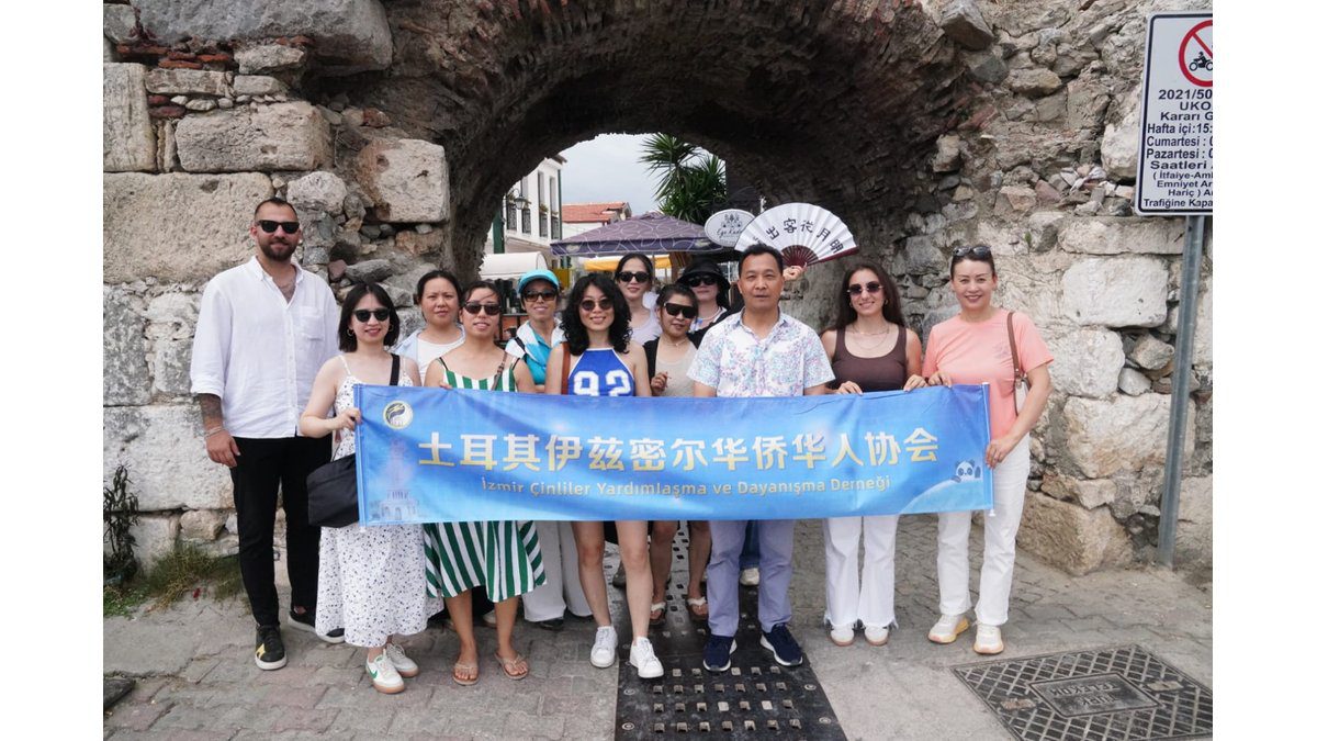 Seferihisar Çinli Turistlerin Yeni Uğrak Noktası Oluyor