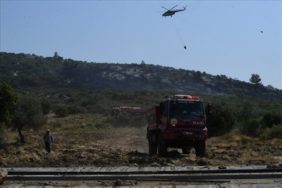 Urla Balıklıova’da Orman Yangını Alarmı