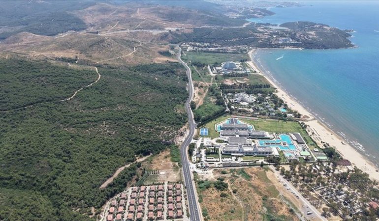 Pamucak Yolu Baştan Sona Yenilendi