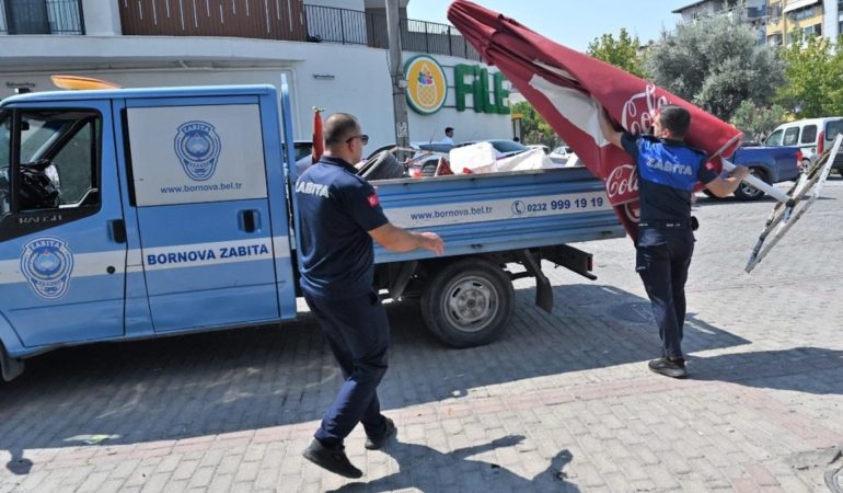 Bornova’da Kaldırım Ve Yol İşgallerine Sıkı Denetim