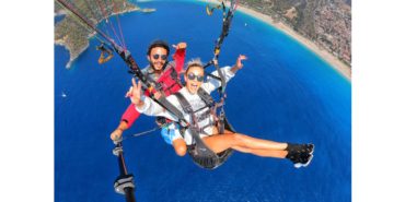 Fethiye Yamaç Paraşütü ile Gökyüzünde Eşsiz Bir Tatil Deneyimi