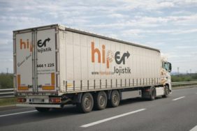 Körfez’e Yük Gönderen Firmalar Güzergâhlarını Yeniden Planlıyor: Hiper Lojistik’ten Karayolu Çözümü