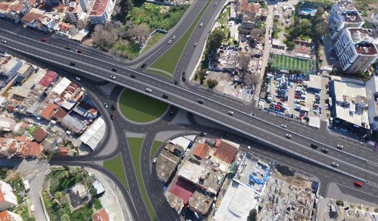 Anadolu Caddesi’ndeki Yoğunluğa Köprülü Çözüm