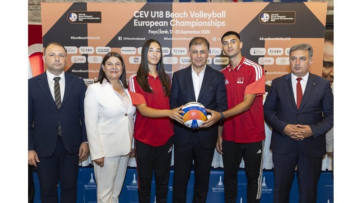 Avrupa’nın Genç Voleybol Yıldızları Foça’da Ter Dökecek