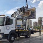 Büyükşehir - Karşıyaka Kavgası İlan ve Reklam Panolarına Sıçradı