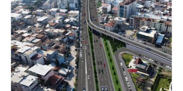 Büyükşehir’den İki Bulvarı Bağlayacak Üst Geçit
