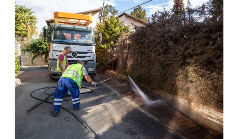 İzmir’de Yağmurun Yolu Açılıyor